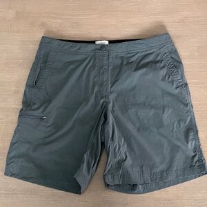 L.L. Bean Women's Cargo Shorts - Dark Gray Size 12